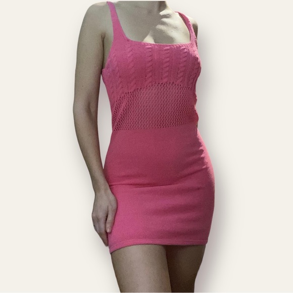 BNWT Zara pink crotchet mini dress - Picture 2 of 6